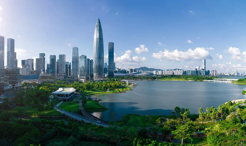 【香港出發·深圳三日深度團】都市風采+歷史底蘊+山海韻味 專屬團體旅遊產品（含路線、美食、酒店、景點全攻略）